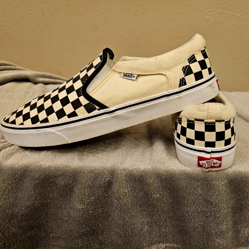 Vans classic slip on checkerboard Mens Size 13